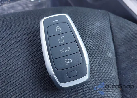 2016 Jeep Renegade Sport z USA, uszkodzony, nr VIN ZACCJAAT7GPD68964